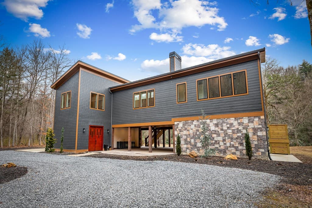 494 Riverbend Manor, Blue Ridge GA 30513 - Photo