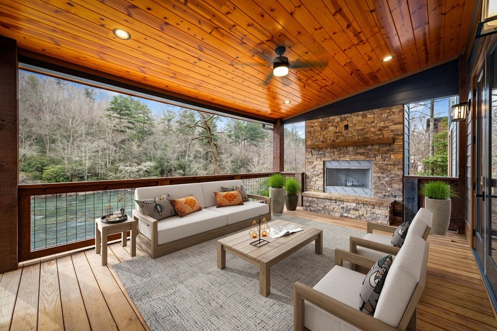494 Riverbend Manor, Blue Ridge GA 30513 - Photo