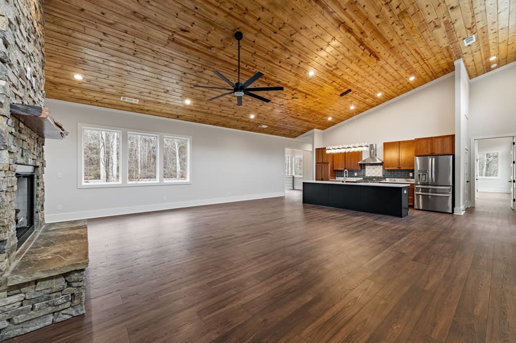 494 Riverbend Manor, Blue Ridge GA 30513 - Photo