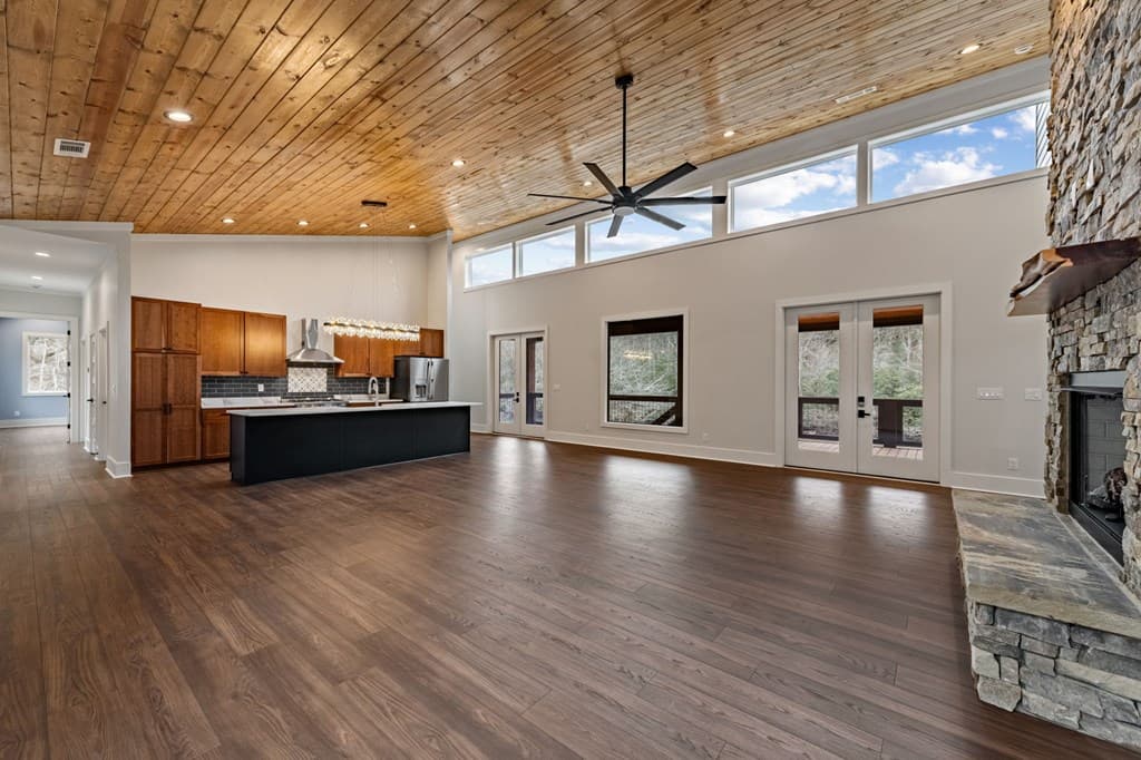 494 Riverbend Manor, Blue Ridge GA 30513 - Photo