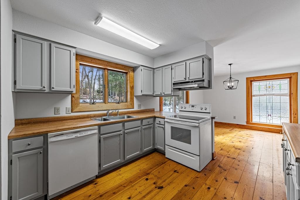102 Captains Cove, Blairsville GA 30512 - Photo
