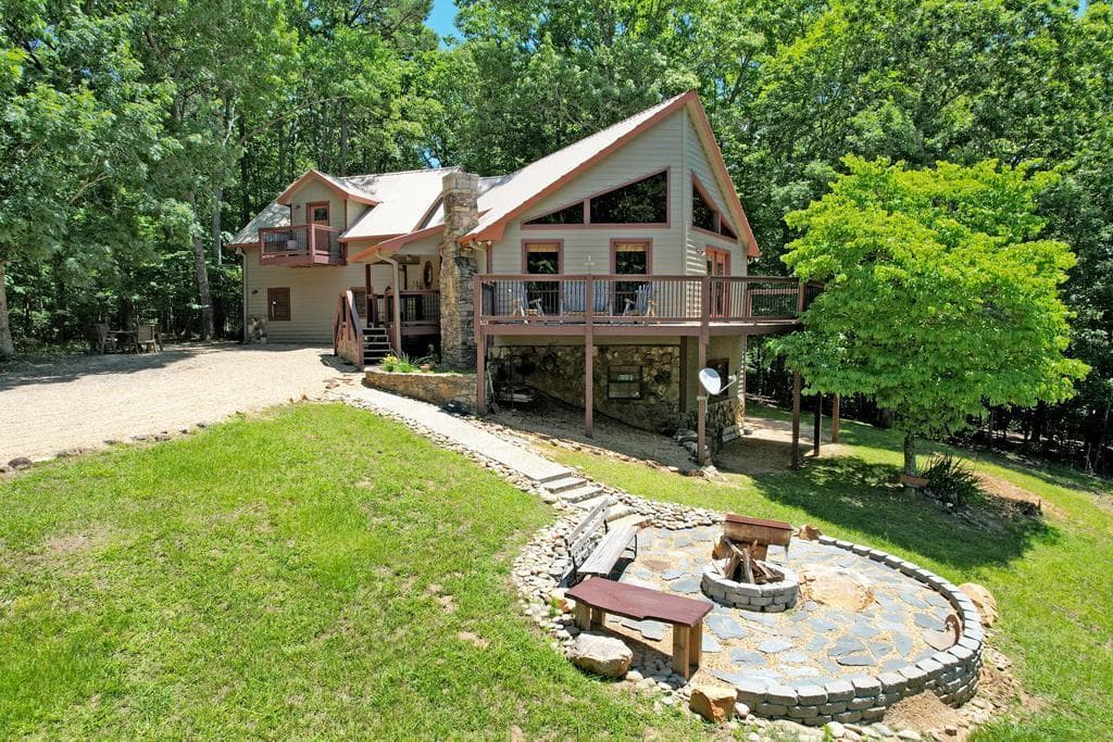755 Padena Drive, Morganton GA 30560 - Photo