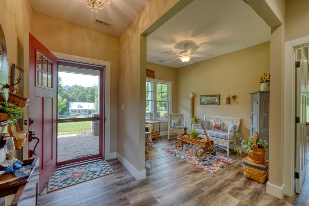 314 Winchester Cove Road, Hayesville NC 28904 - Photo