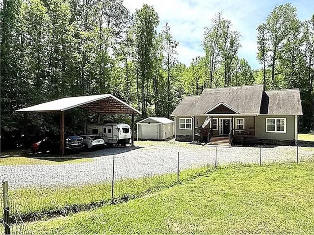 52 Hickory Ridge Drive, Ellijay GA 30536 - Photo