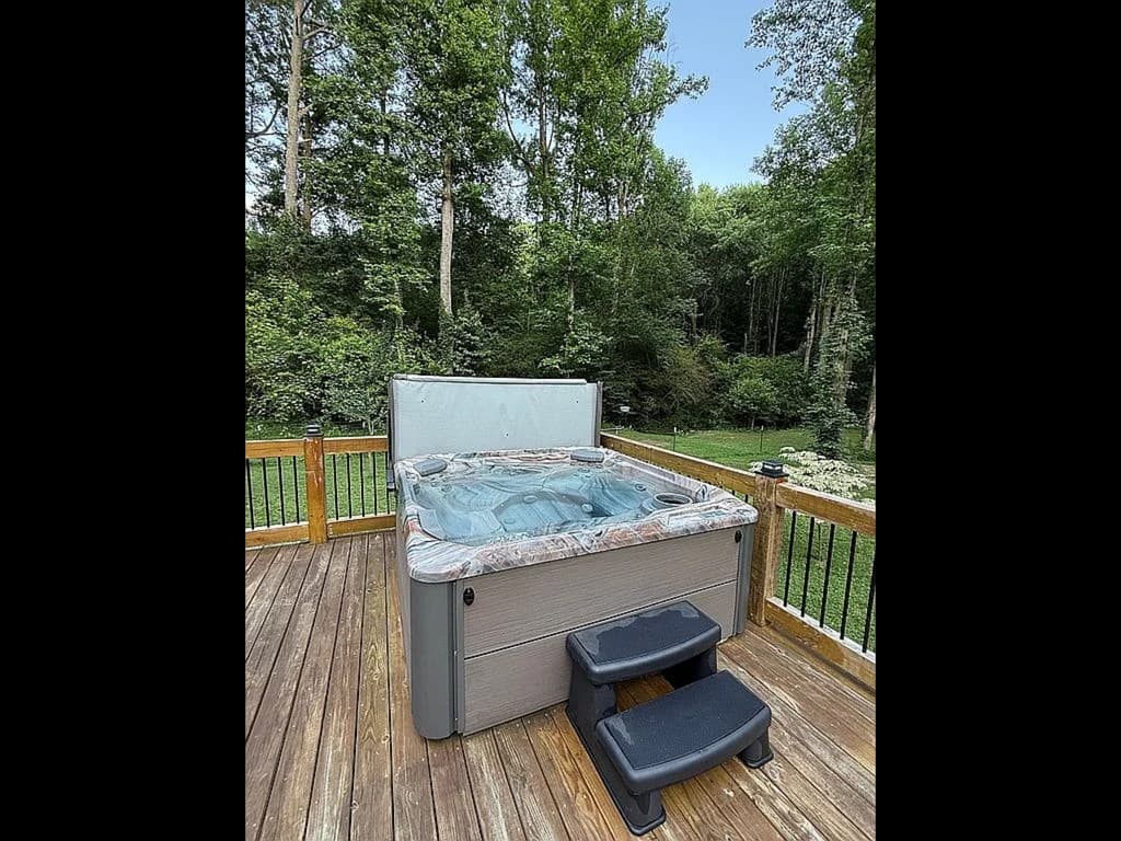 52 Hickory Ridge Drive, Ellijay GA 30536 - Photo