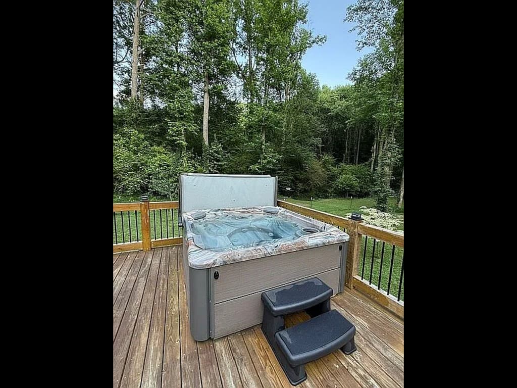 52 Hickory Ridge Drive, Ellijay GA 30536 - Photo