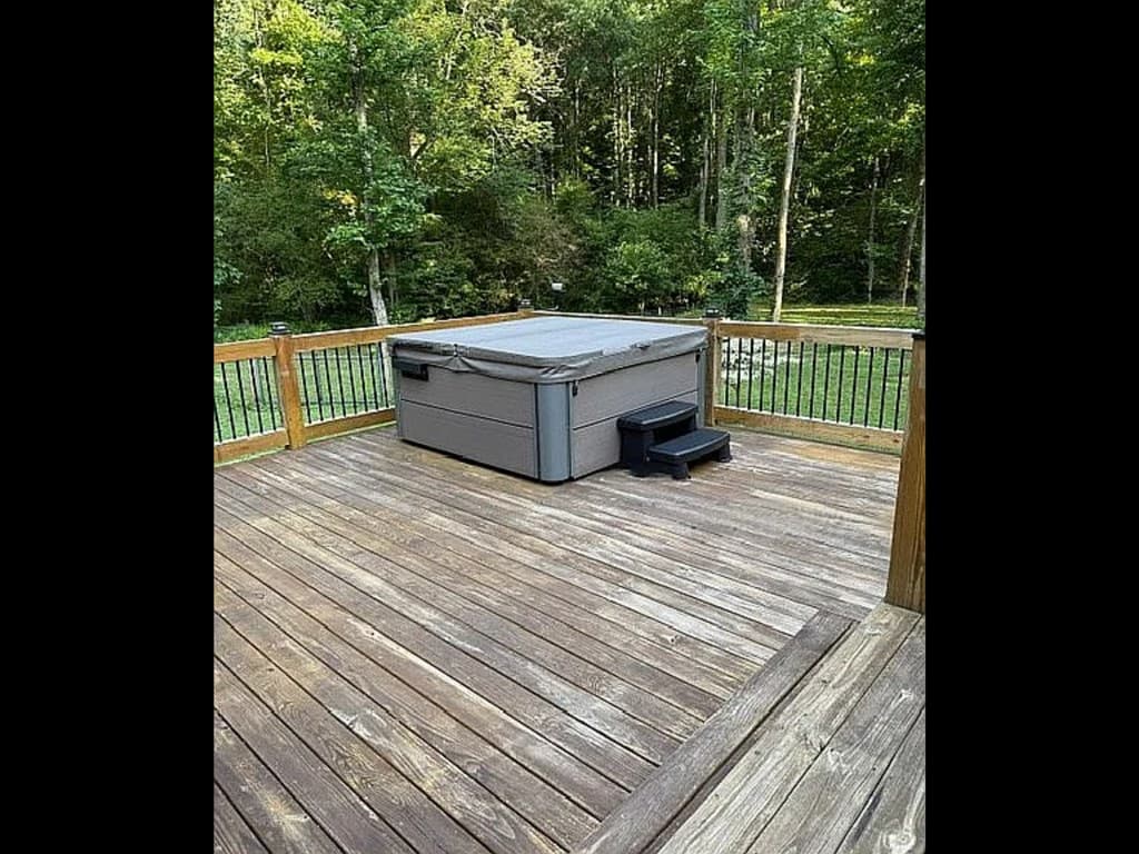 52 Hickory Ridge Drive, Ellijay GA 30536 - Photo