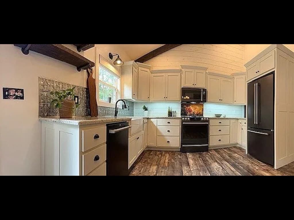52 Hickory Ridge Drive, Ellijay GA 30536 - Photo