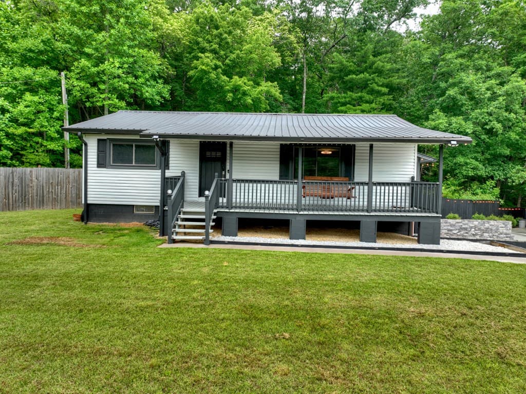 717 Bearden Road, Blue Ridge GA 30513 - Photo