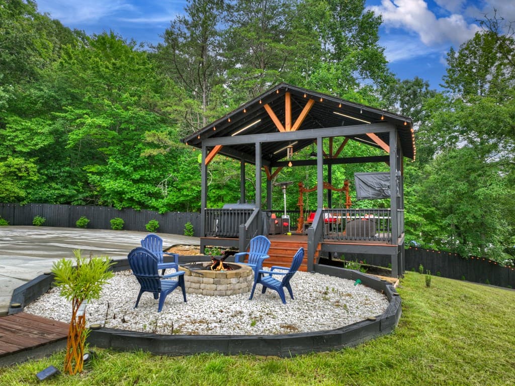 717 Bearden Road, Blue Ridge GA 30513 - Photo