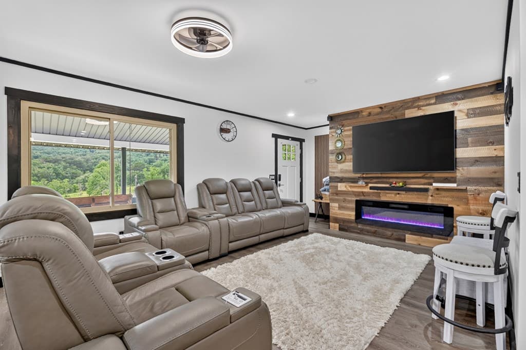 717 Bearden Road, Blue Ridge GA 30513 - Photo