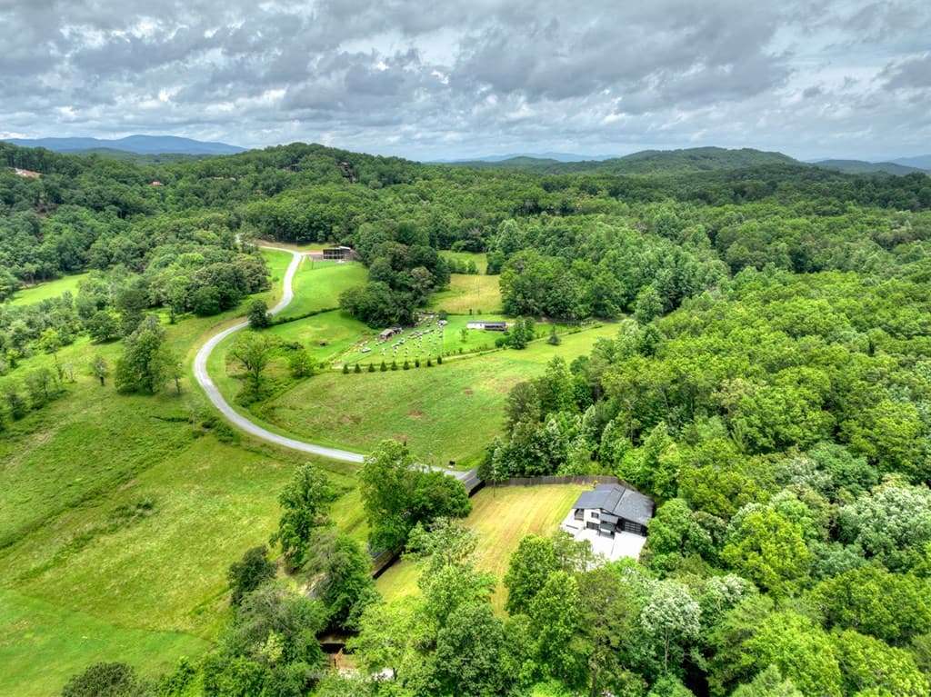 717 Bearden Road, Blue Ridge GA 30513 - Photo