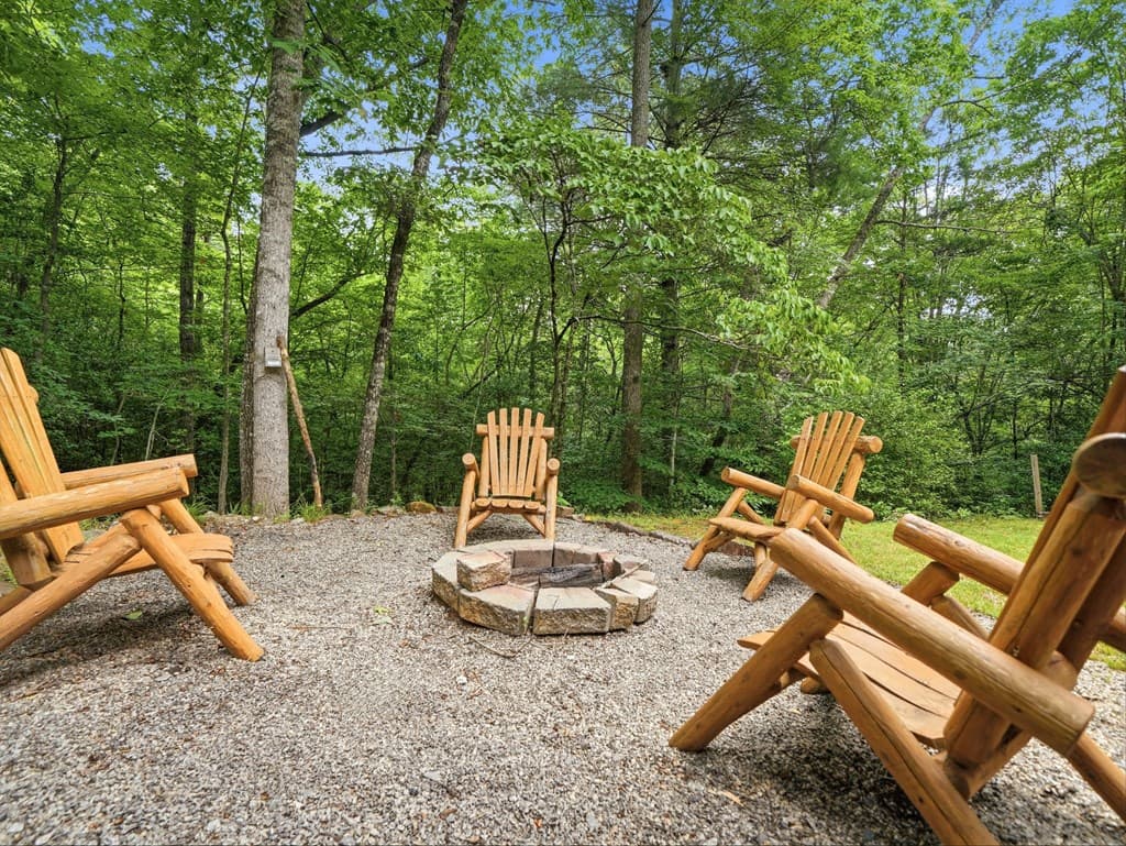 27 Two Cedars Road, Morganton GA 30560 - Photo