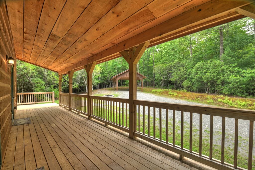 295 Ross Drive, Mineral Bluff GA 30559 - Photo