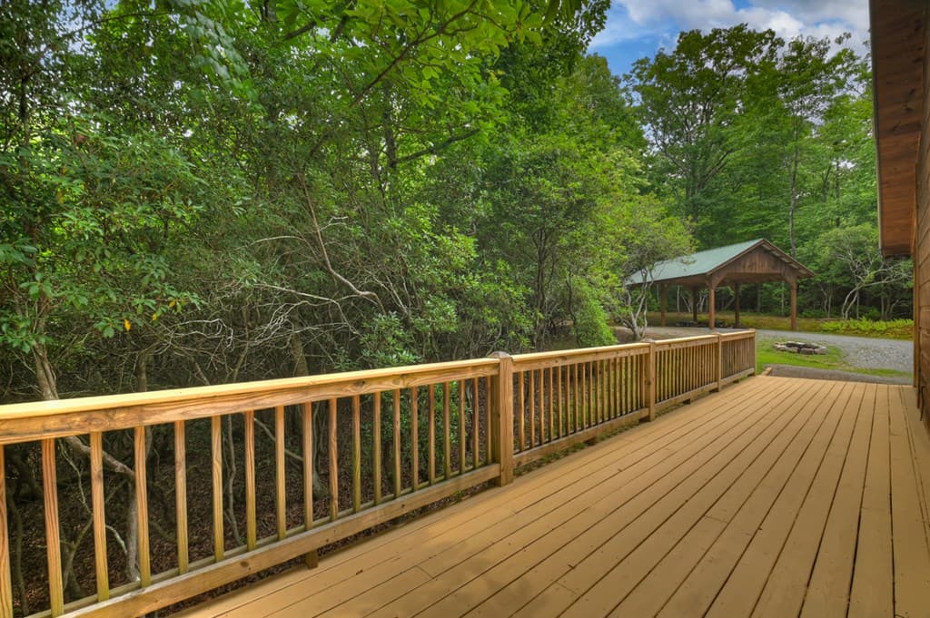 295 Ross Drive, Mineral Bluff GA 30559 - Photo