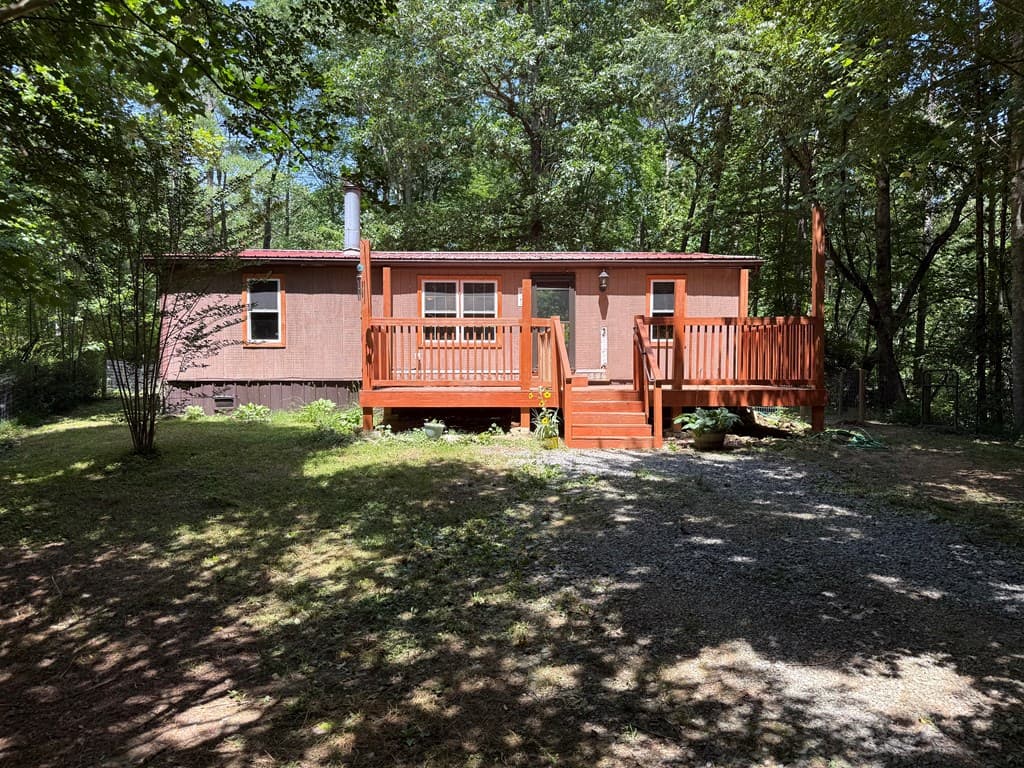 204 Dover Chapel Terrace, Ellijay GA 30543 - Photo