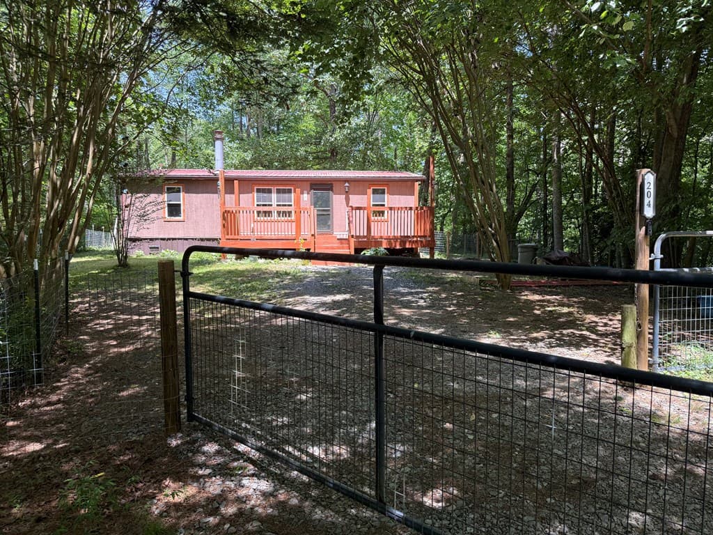 204 Dover Chapel Terrace, Ellijay GA 30543 - Photo