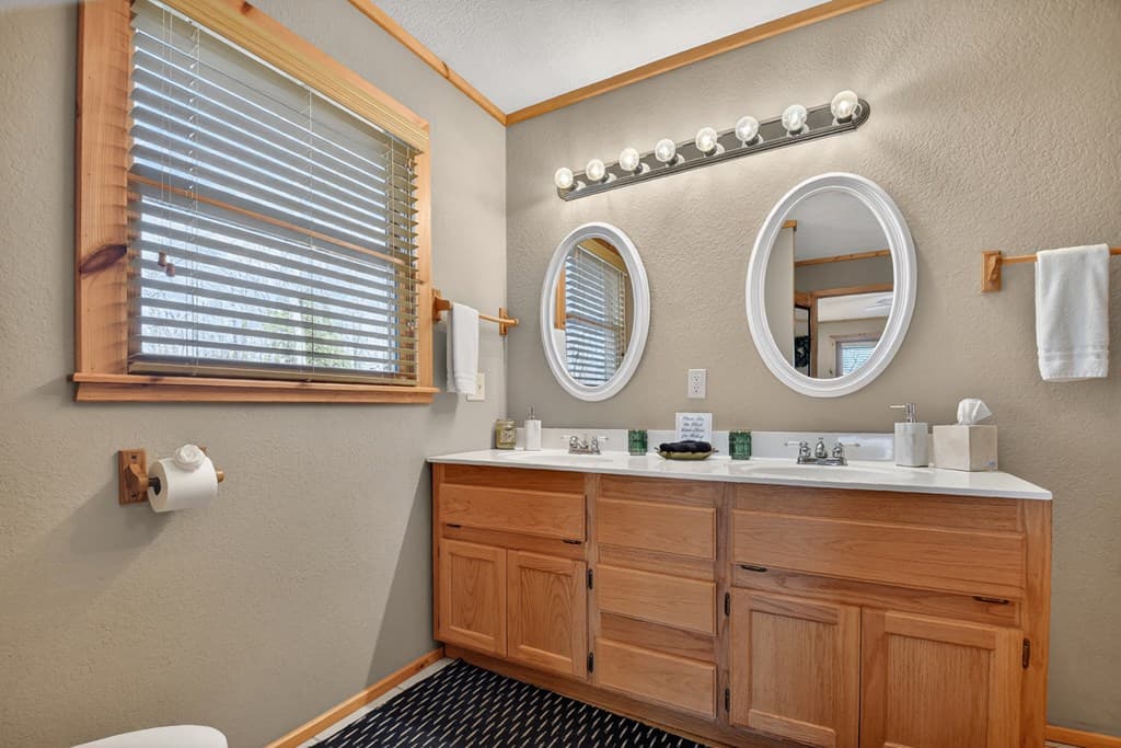 195 Trina Lane, Blue Ridge GA 30513 - Photo