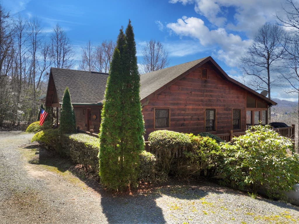 195 Trina Lane, Blue Ridge GA 30513 - Photo