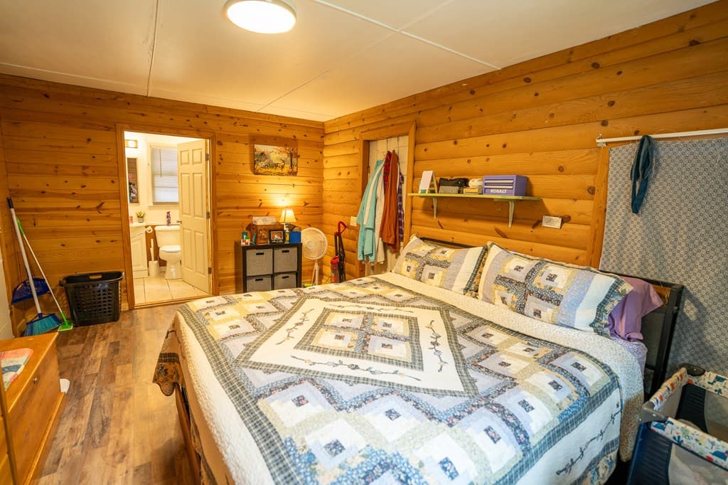 147 Lance Cove Road, Hayesville SC 29804 - Photo