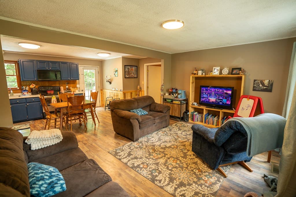 147 Lance Cove Road, Hayesville SC 29804 - Photo