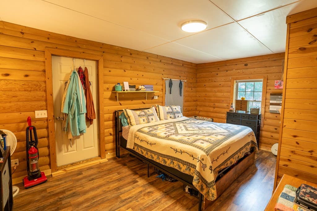 147 Lance Cove Road, Hayesville SC 29804 - Photo
