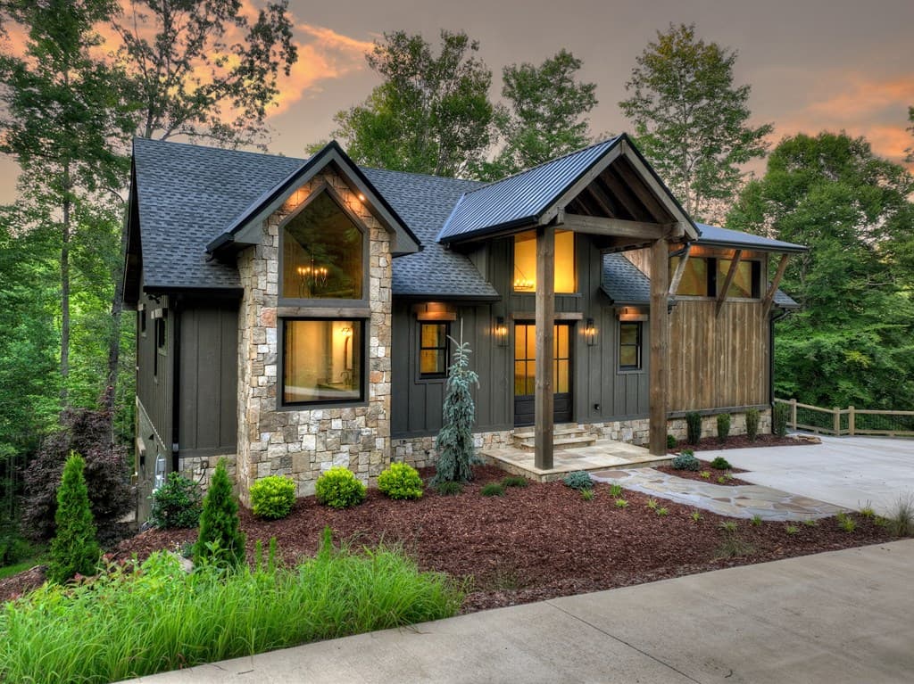 219 Staurolite Mountain Road, Blue Ridge GA 30513 - Photo