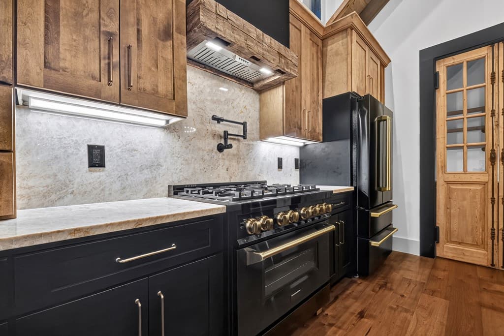 219 Staurolite Mountain Road, Blue Ridge GA 30513 - Photo