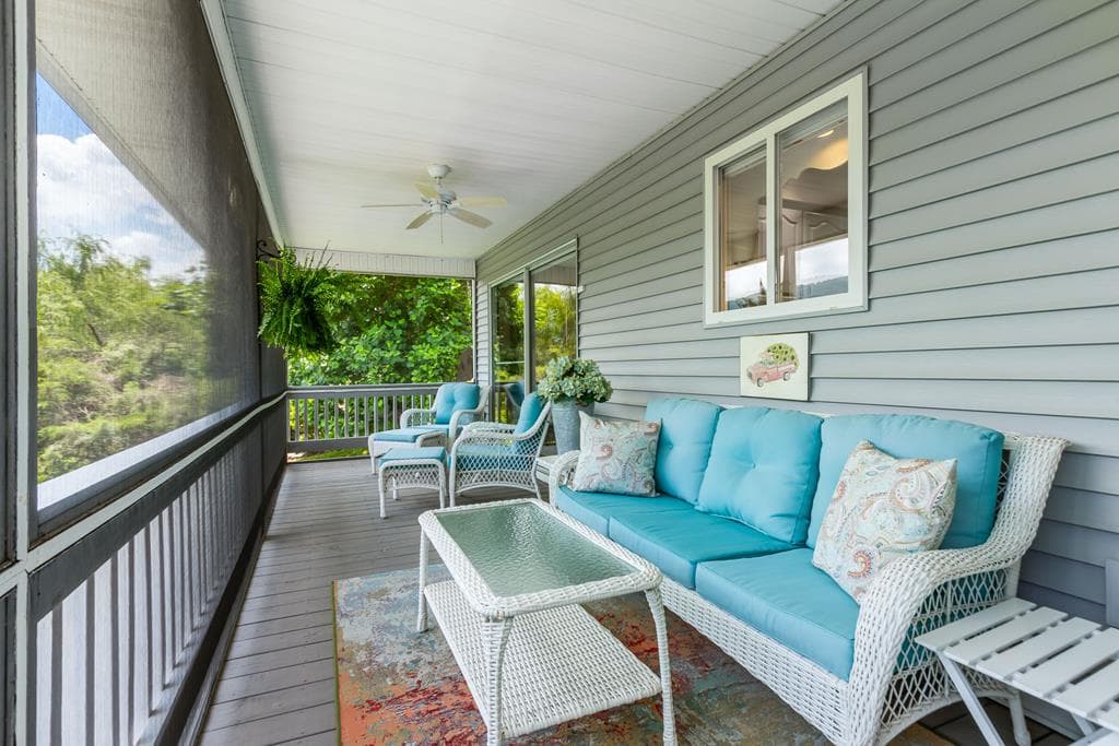 1938 Lakeview Summit Drive, Young Harris GA 30582 - Photo