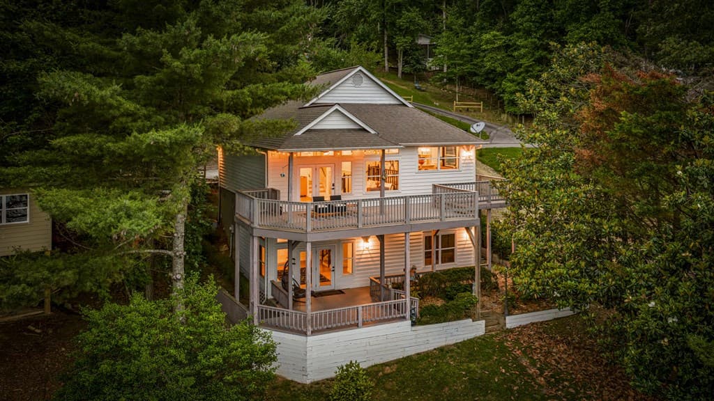 129 Mountain View Lane, Blairsville GA 30512 - Photo