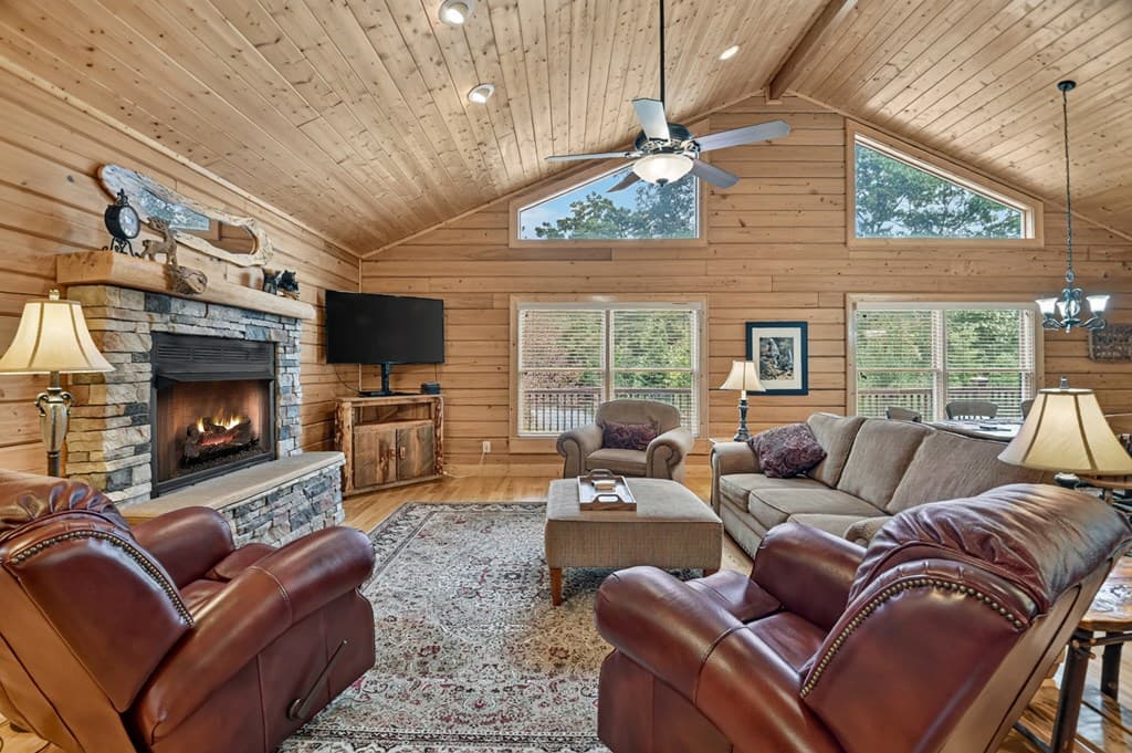 536 Delta Way, Blue Ridge GA 30513 - Photo