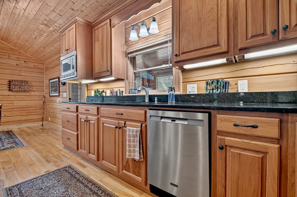 536 Delta Way, Blue Ridge GA 30513 - Photo