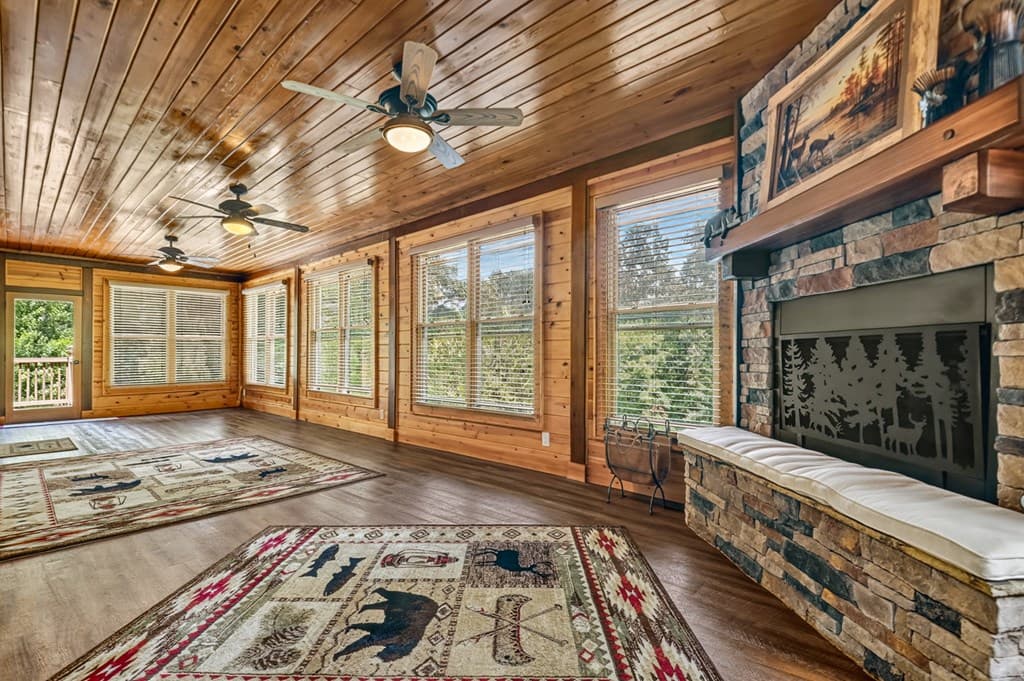 536 Delta Way, Blue Ridge GA 30513 - Photo