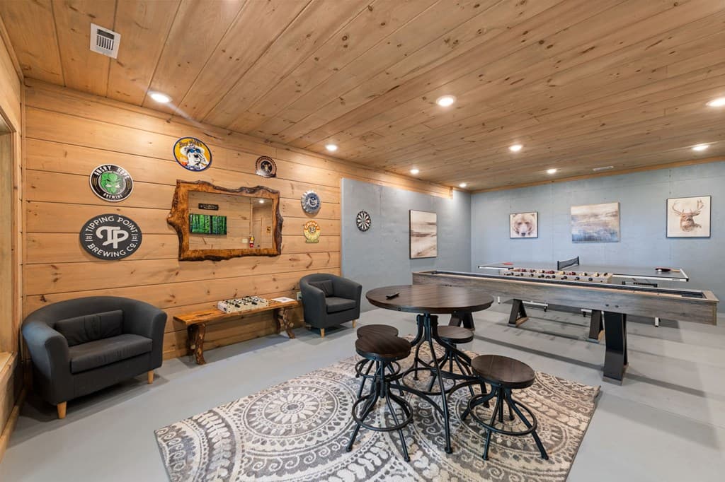 391 Little Bushy Head Road, Blue Ridge GA 30513 - Photo