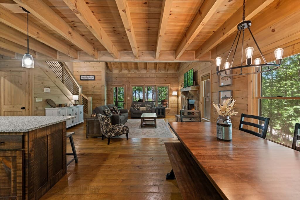 391 Little Bushy Head Road, Blue Ridge GA 30513 - Photo