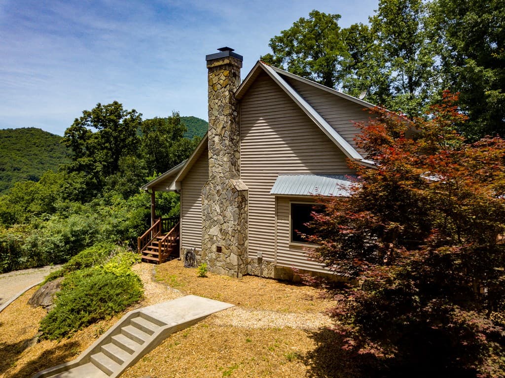 403 Buzzard Roost Road, Blairsville GA 30512 - Photo