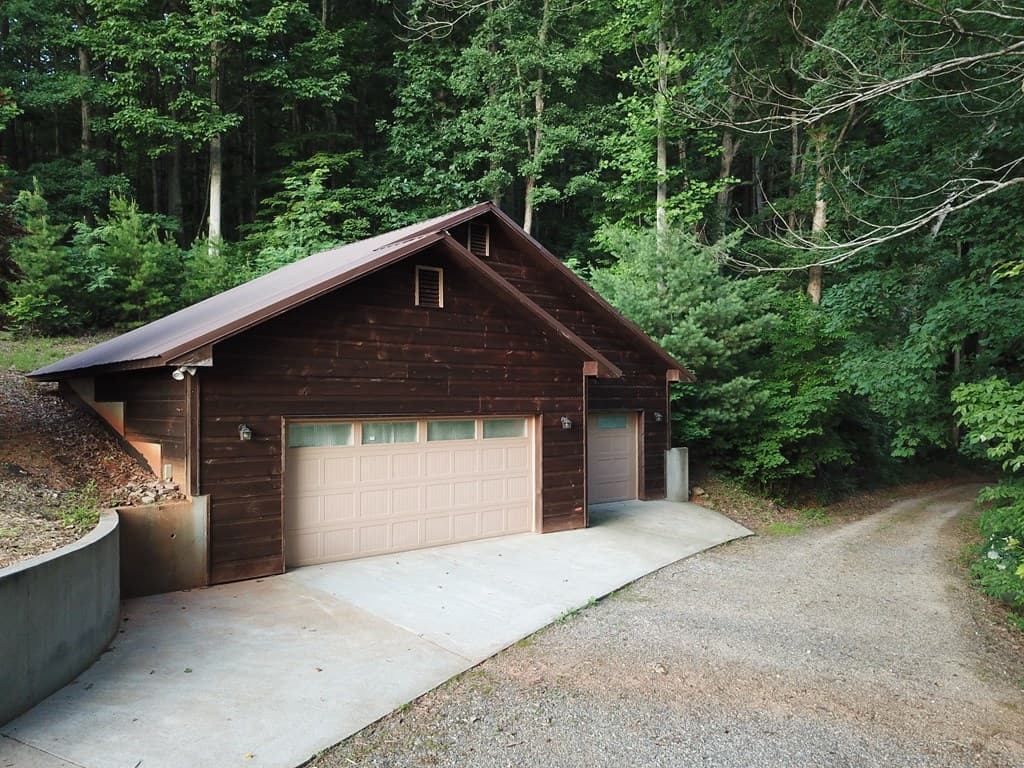 403 Buzzard Roost Road, Blairsville GA 30512 - Photo