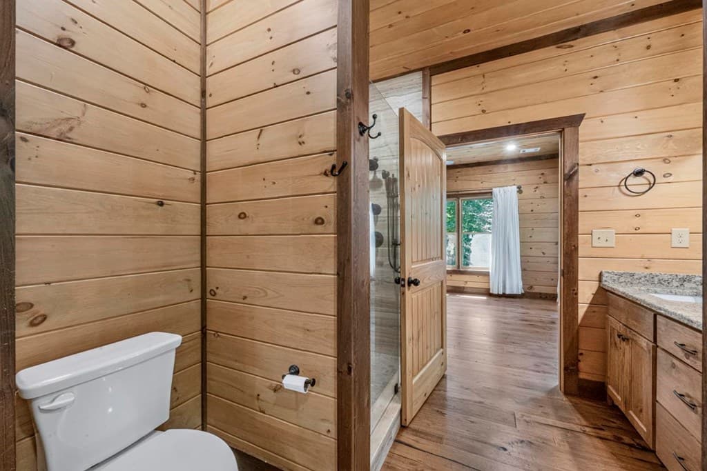 605 Toccoa Preserve Lane, Blue Ridge GA 30513 - Photo