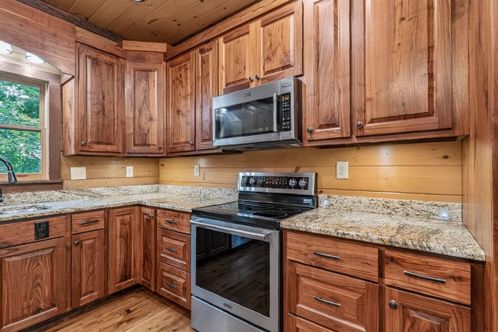 605 Toccoa Preserve Lane, Blue Ridge GA 30513 - Photo