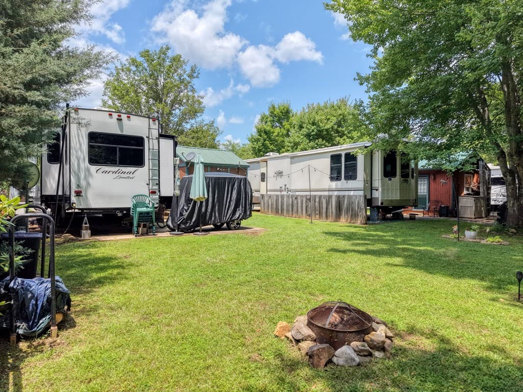257 Vista Circle, Blairsville GA 30512 - Photo