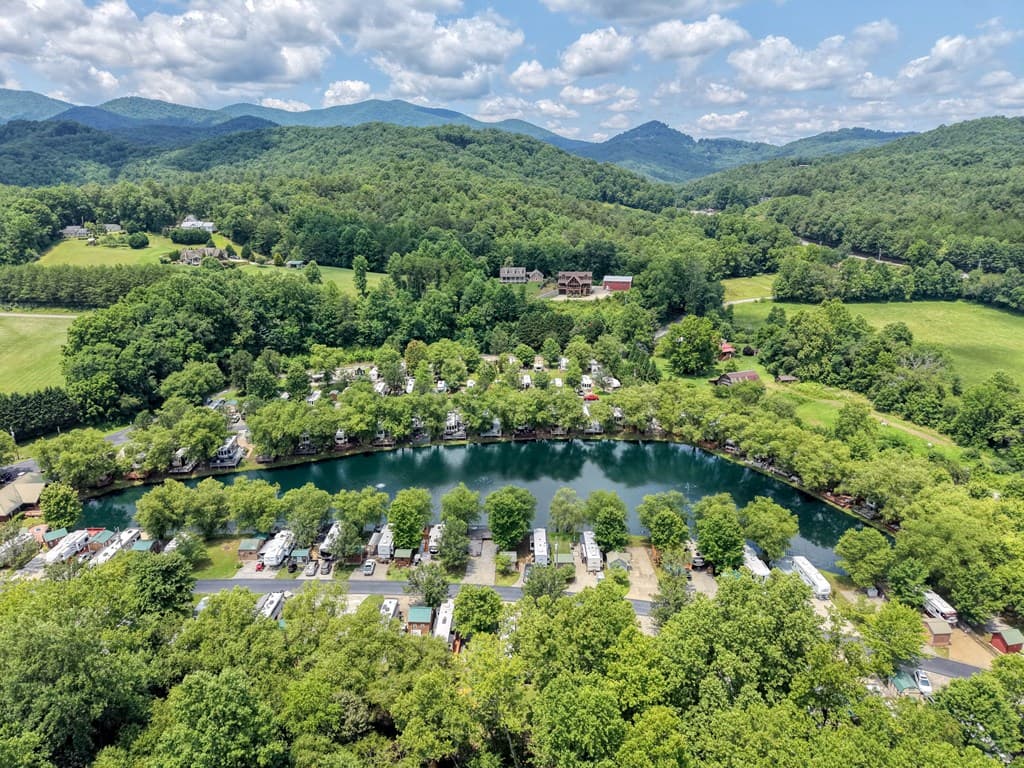 257 Vista Circle, Blairsville GA 30512 - Photo