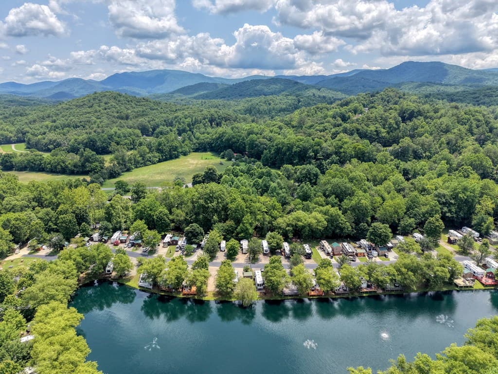 257 Vista Circle, Blairsville GA 30512 - Photo