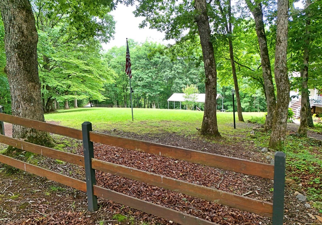 1250 Hawkview Drive, Hiawassee GA 30546 - Photo