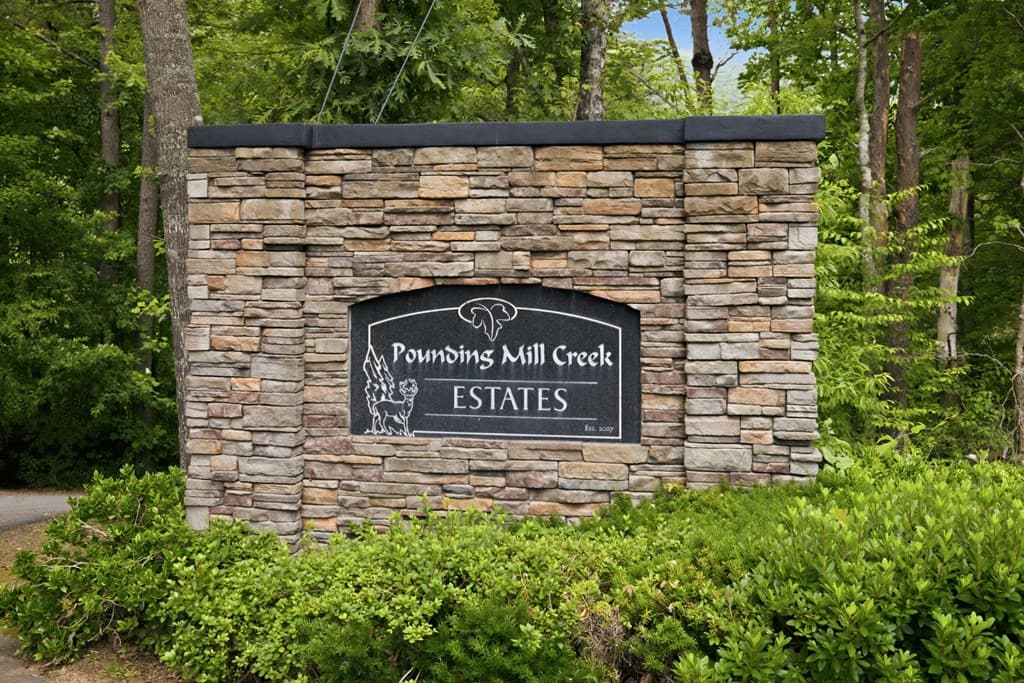 84 Pounding Mill Creek, Hayesville NC 28904 - Photo