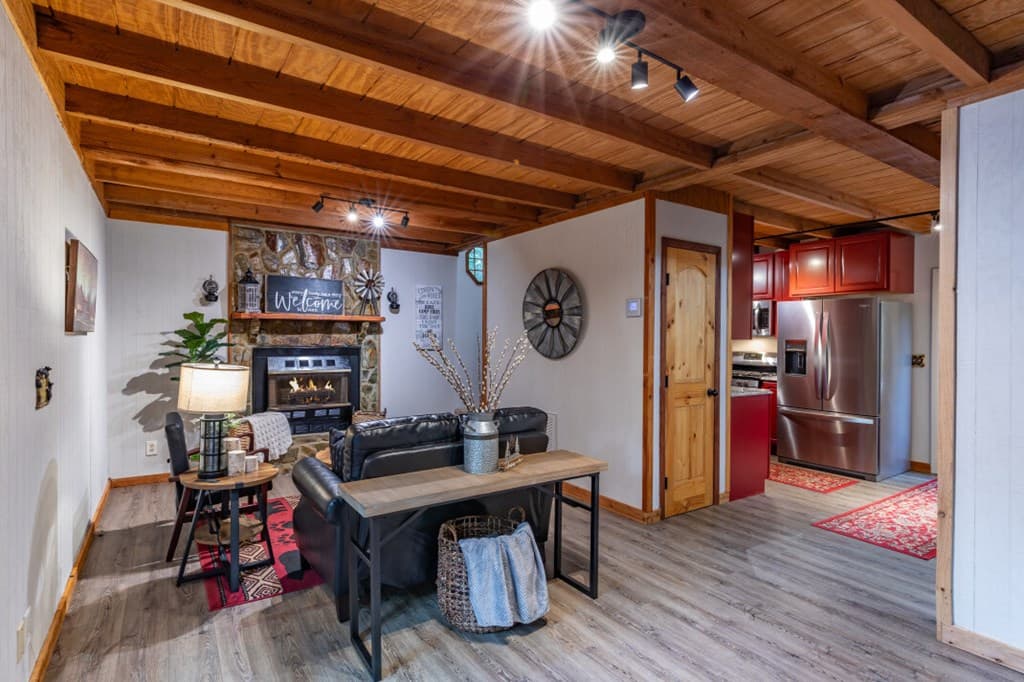 132 Silver Dollar Lane, Young Harris GA 30582 - Photo