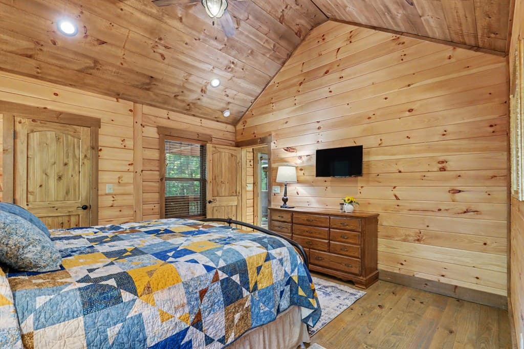 363 River Ridge Drive, Blue Ridge GA 30513 - Photo