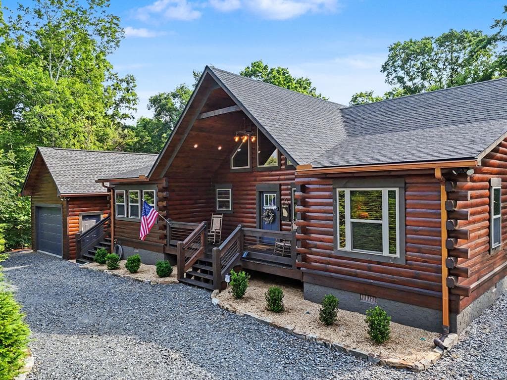 363 River Ridge Drive, Blue Ridge GA 30513 - Primary photo