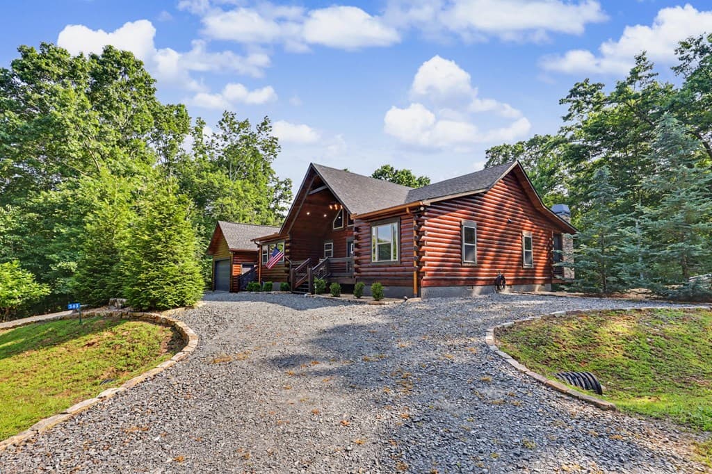 363 River Ridge Drive, Blue Ridge GA 30513 - Photo