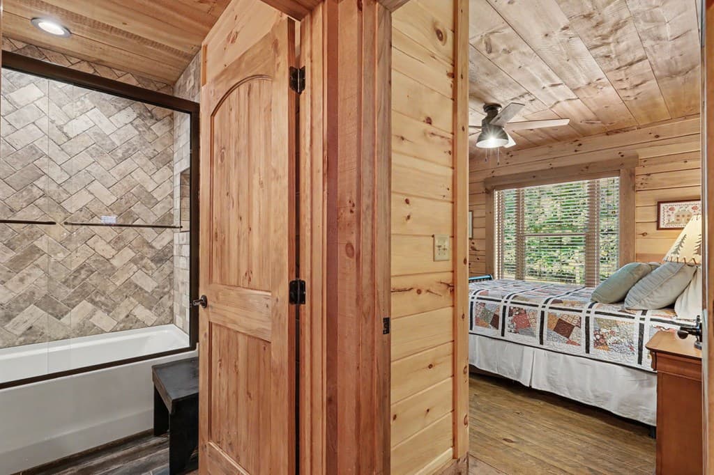 363 River Ridge Drive, Blue Ridge GA 30513 - Photo
