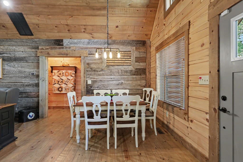 363 River Ridge Drive, Blue Ridge GA 30513 - Photo
